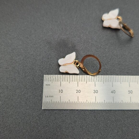 Copper Shell Butterfly Dangle Earrings A6409 - Picture 4 of 5